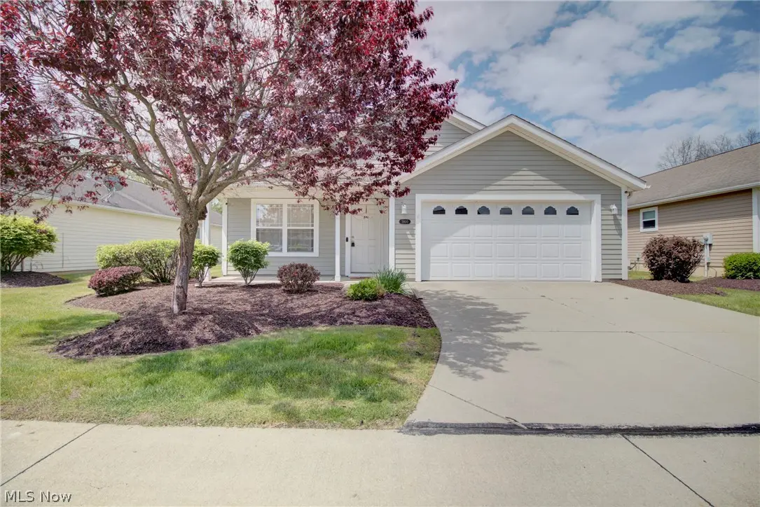 3900 Edinburgh Drive, Medina, OH 44256 - #1
