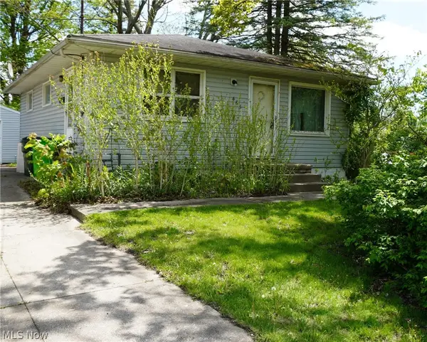 483 17th Nw Street, Barberton, OH 44203