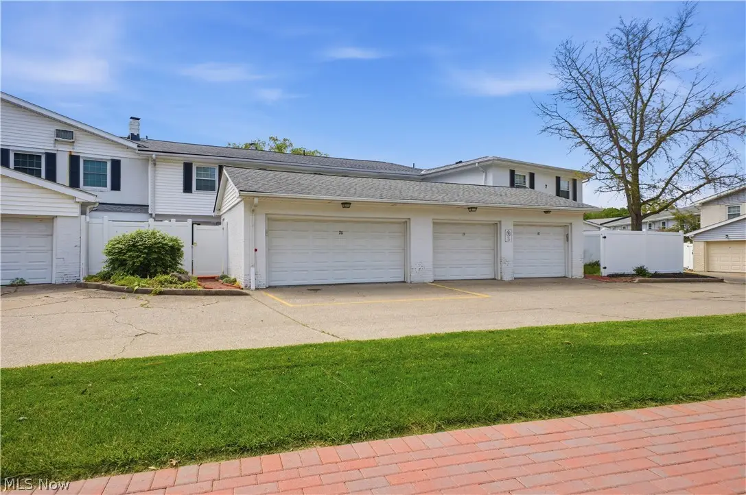 7 Meadowlawn Drive #20, Mentor, OH 44060 - #1