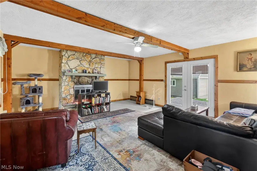 104 Court Street, Canfield, OH 44406 - #2