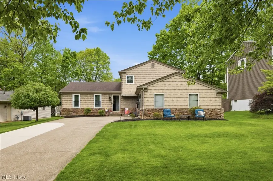 488 Woodlake Drive, Medina, OH 44256 - #2