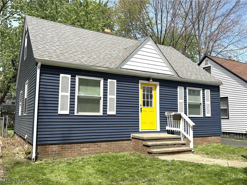 11804 Kensington Avenue, Cleveland, OH 44111 - #1