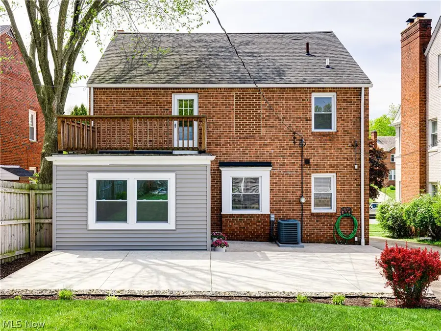 3805 Washington Boulevard, University Heights, OH 44118 - #3