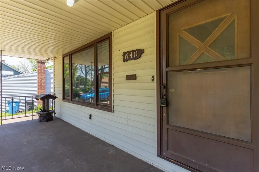 640 Tenney Avenue, Campbell, OH 44405 - #3