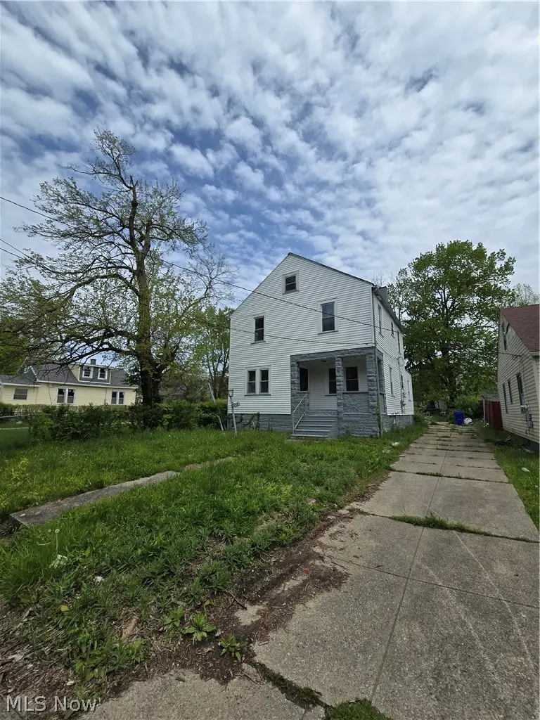 4285 E 162nd Street, Cleveland, OH 44128 - #1