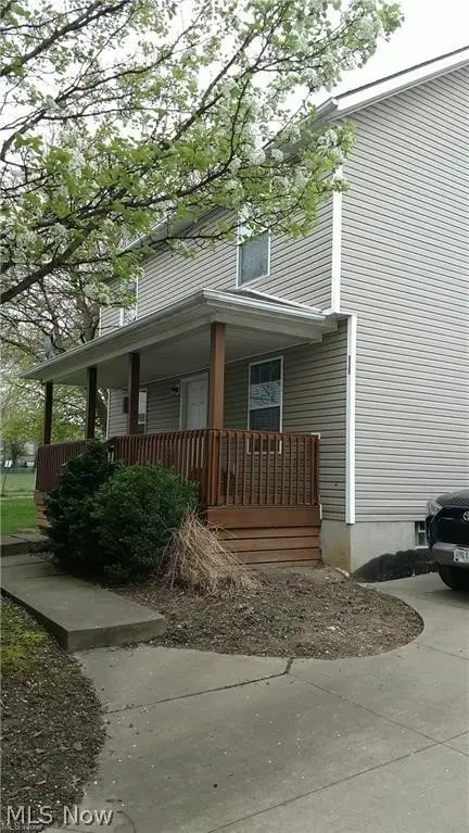 585-583 E Buchtel Avenue, Akron, OH 44304 - #3