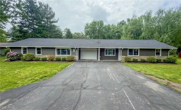 8796 Evergreen Drive, Mentor, OH 44060