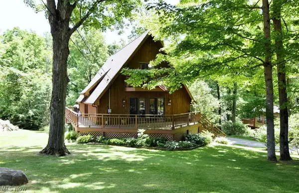14731 Evergreen Drive, Burton, OH 44021