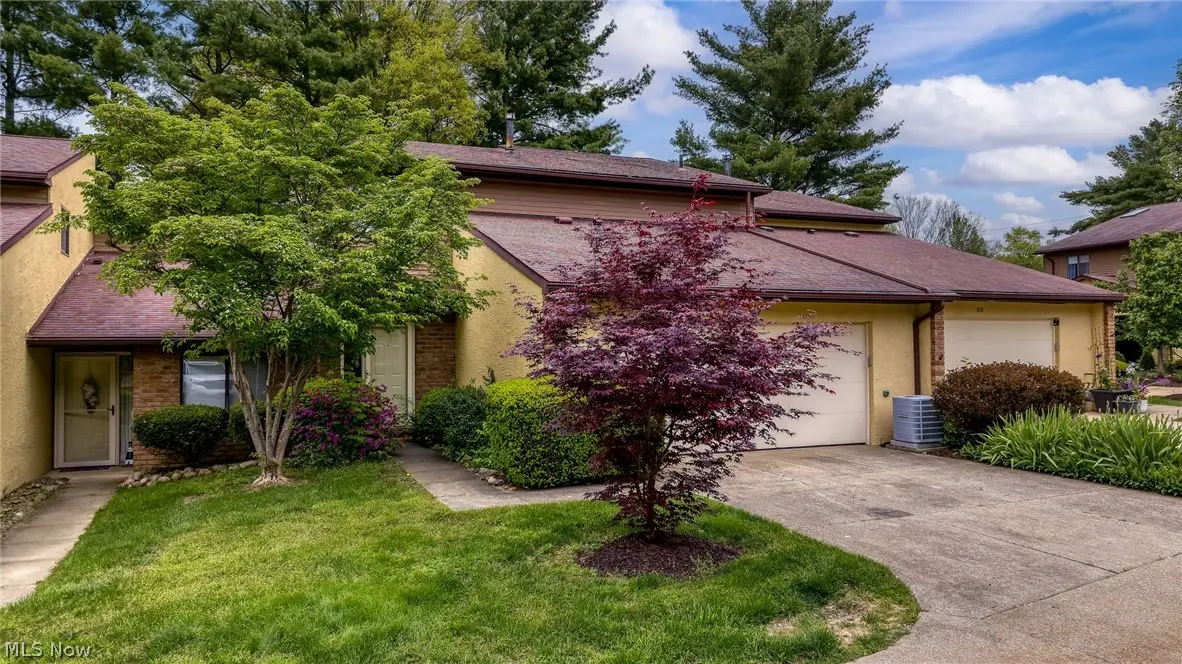 82 Silver Valley Boulevard, Munroe Falls, OH 44262 - #1