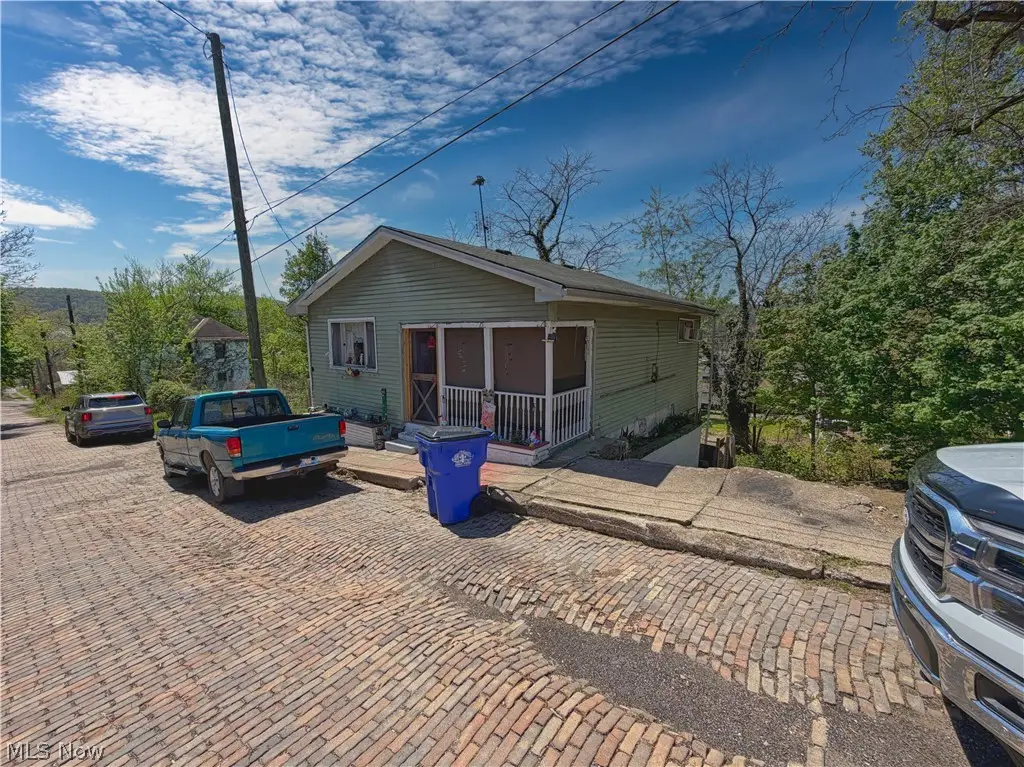 530 Sugar Street, East Liverpool, OH 43920 - #1