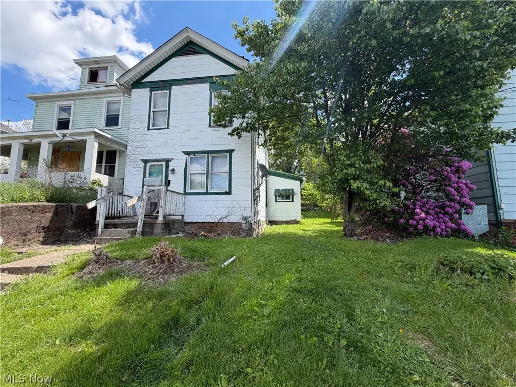 818 Riverview Street, East Liverpool, OH 43920 - #1
