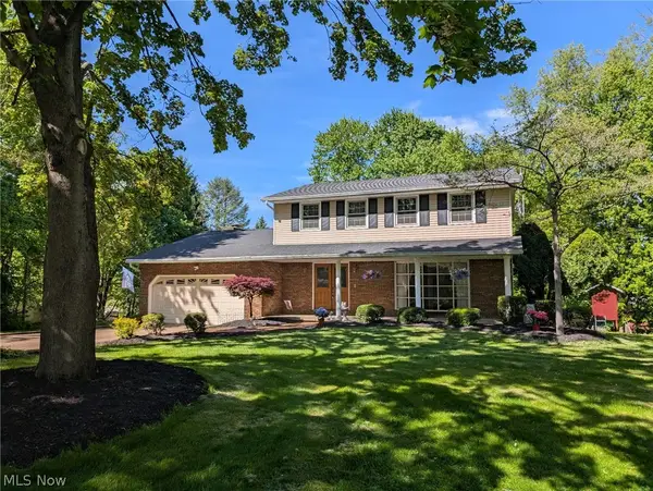 3680 Timber Lake Nw Street, Uniontown, OH 44685