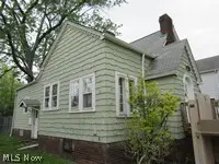 17408 Woodbury Avenue, Cleveland, OH 44135 - #2