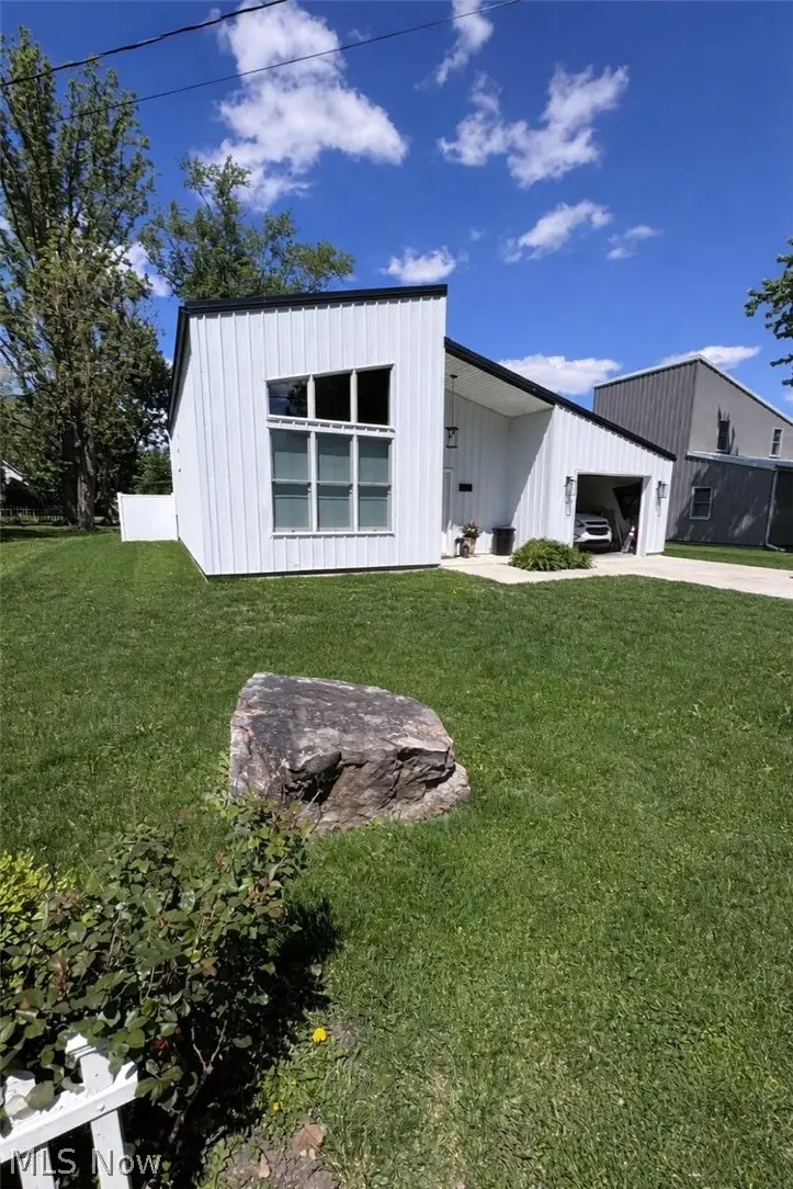 103 W Wood Street, Middle Point, OH 45863 - #1
