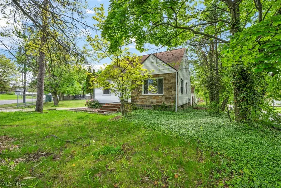 1574 East Avenue, Akron, OH 44314 - #2