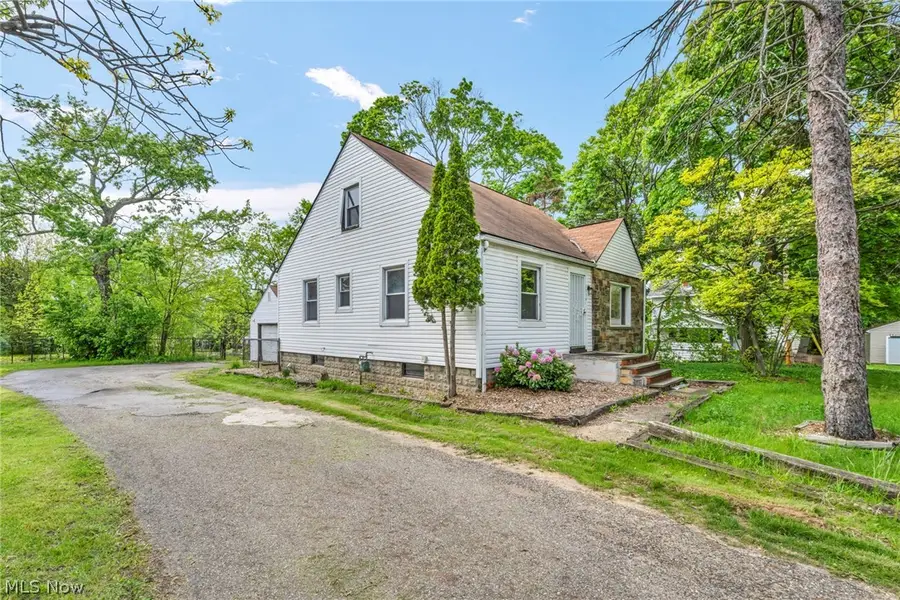 1574 East Avenue, Akron, OH 44314 - #3