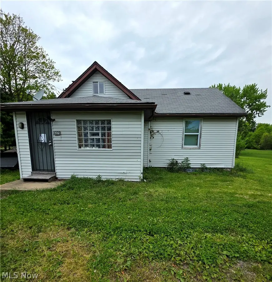 6270 Fairview Road, Austintown, OH 44515 - #1