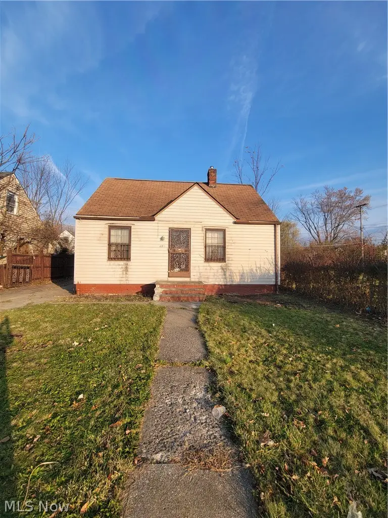 4189 Lee Road, Cleveland, OH 44128 - #1