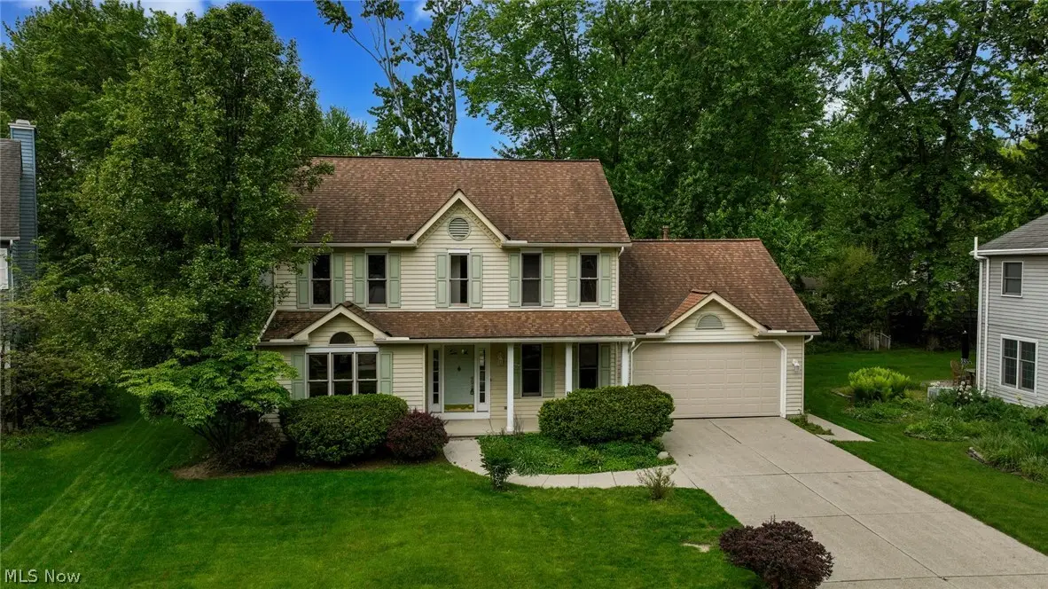 8460 Old Post Road, Olmsted Falls, OH 44138 - #1