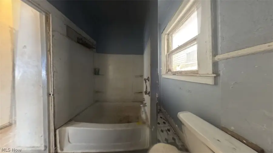732 Kendall Avenue, Steubenville, OH 43952 - #3