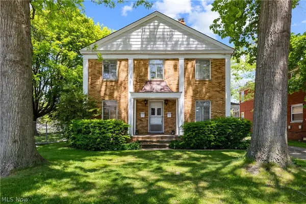 19658 Hilliard Boulevard, Rocky River, OH 44116