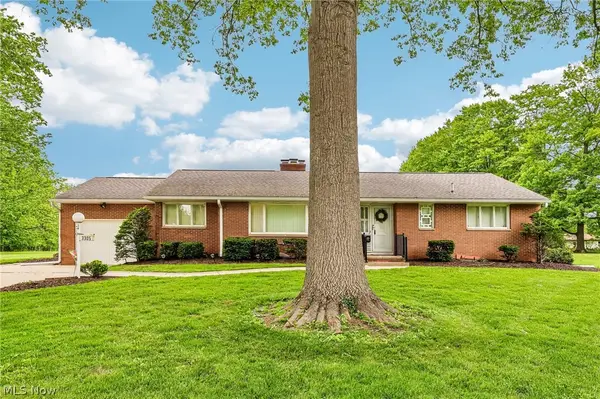 3305 Trumbull Avenue, Copley, OH 44321