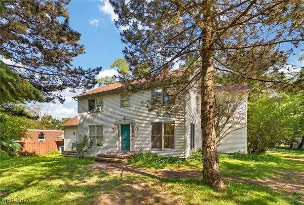22325 Fairmount Boulevard, Shaker Heights, OH 44118