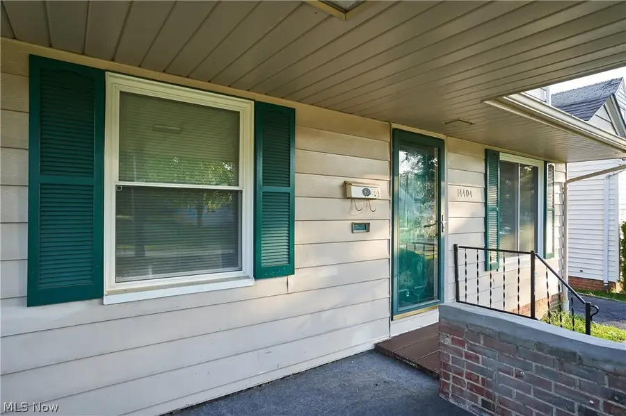 14404 Tokay Avenue, Maple Heights, OH 44137 - #2
