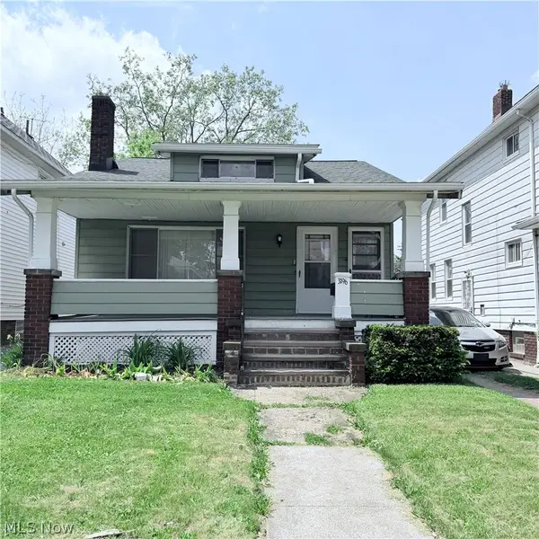 3196 W 116th Street, Cleveland, OH 44111