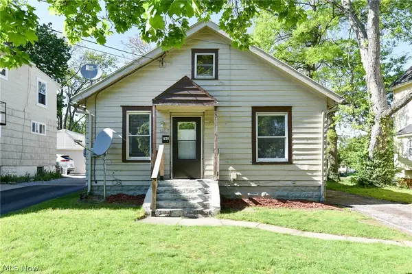 761 E Crosier Street, Akron, OH 44306