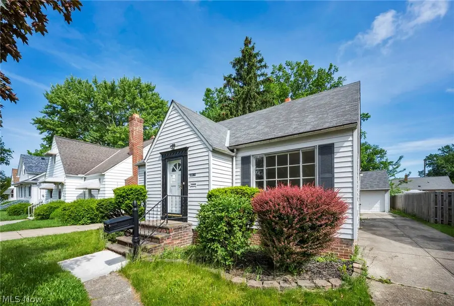 25671 Farringdon Avenue, Euclid, OH 44132 - #3