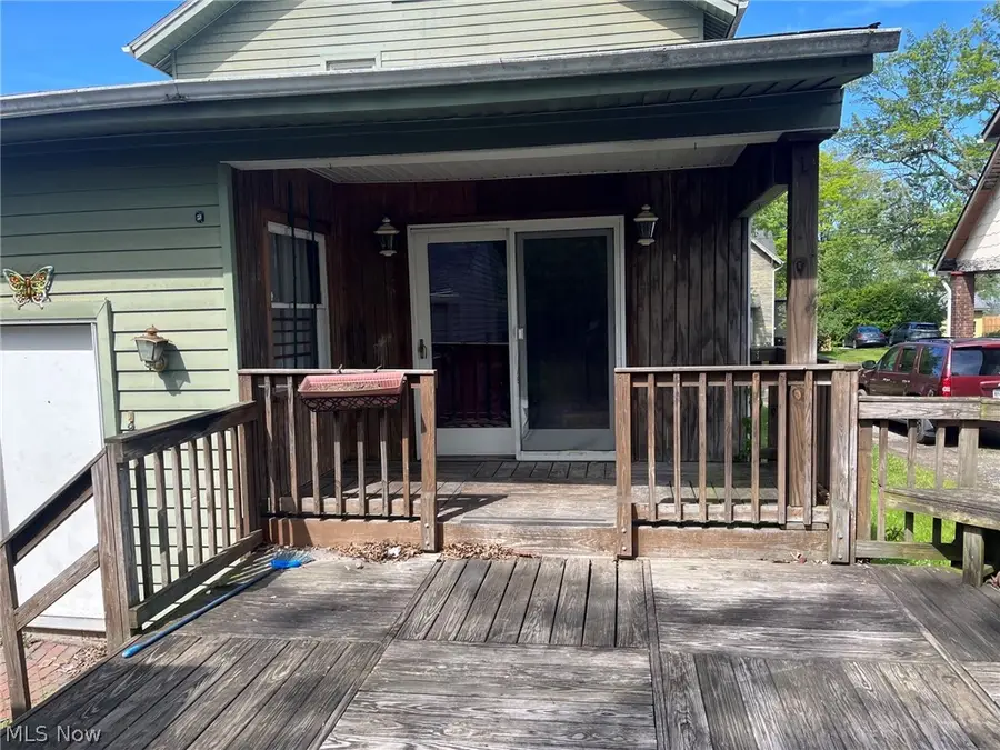 304 Lowell Ne Avenue, Warren, OH 44483 - #2