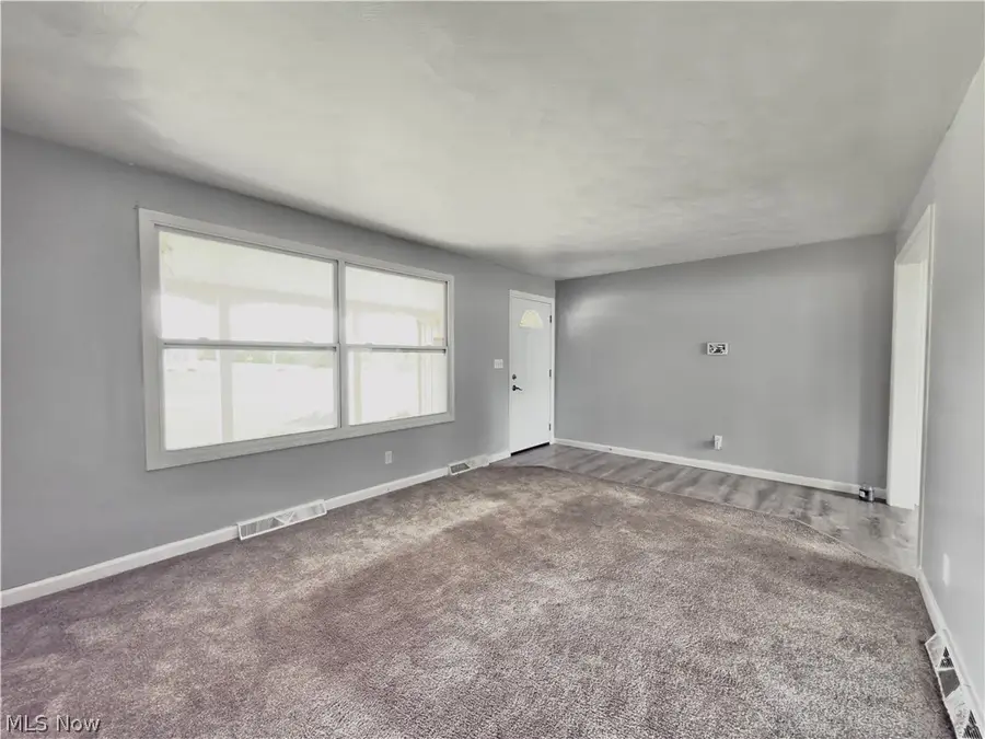 1215 Valley View Drive, Boardman, OH 44512 - #3