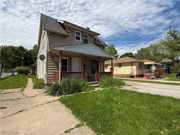 3834 Bosworth Road, Cleveland, OH 44111