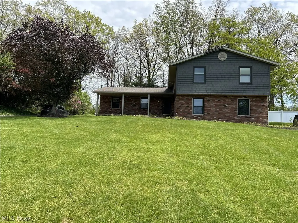 11210 Billingham Nw Avenue, Uniontown, OH 44685 - #1