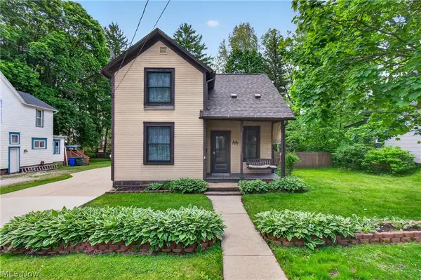 2443 3rd Street, Cuyahoga Falls, OH 44221