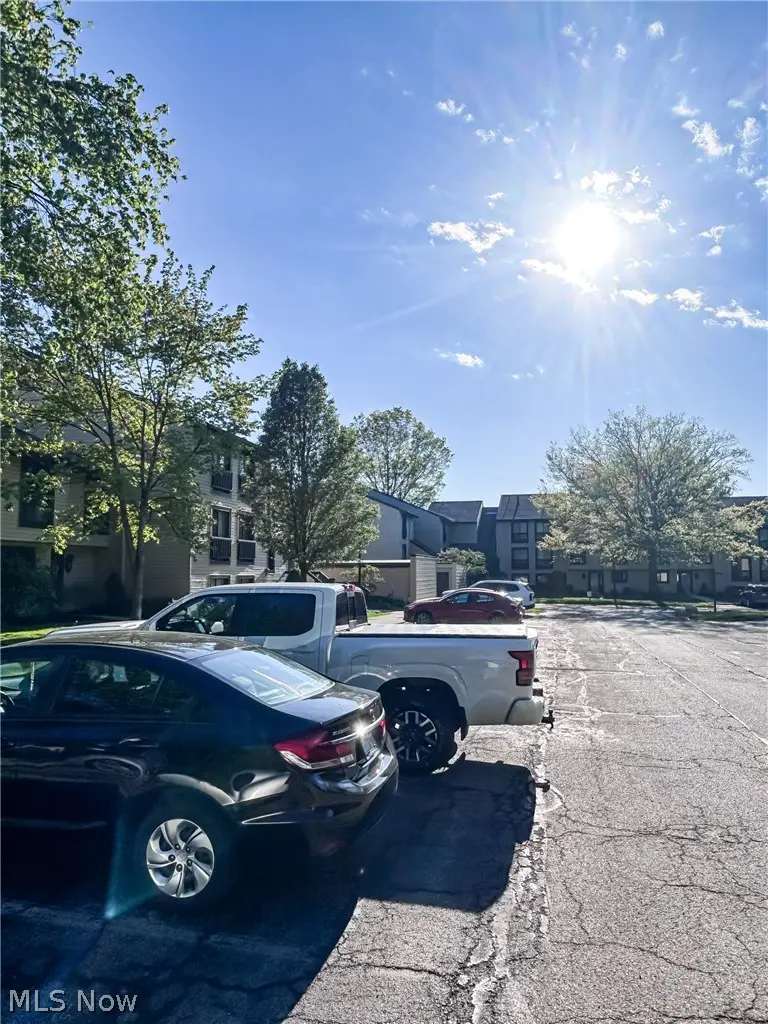 6310 Greenwood #105, Northfield, OH 44067 - #3