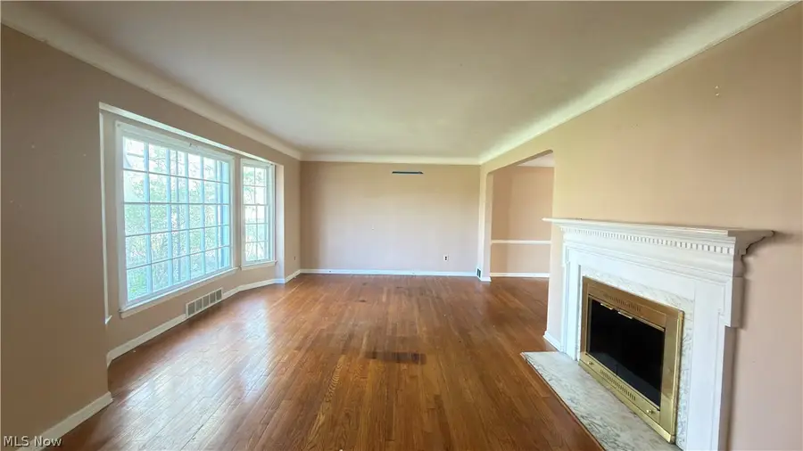 3074 Keswick Road, Shaker Heights, OH 44120 - #2
