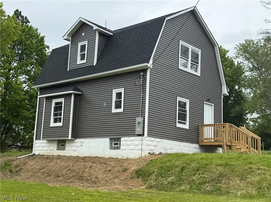 418 W Glenaven Avenue, Youngstown, OH 44511 - #3