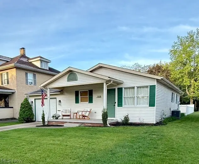 1508 N Wooster Avenue, Dover, OH 44622 - #1