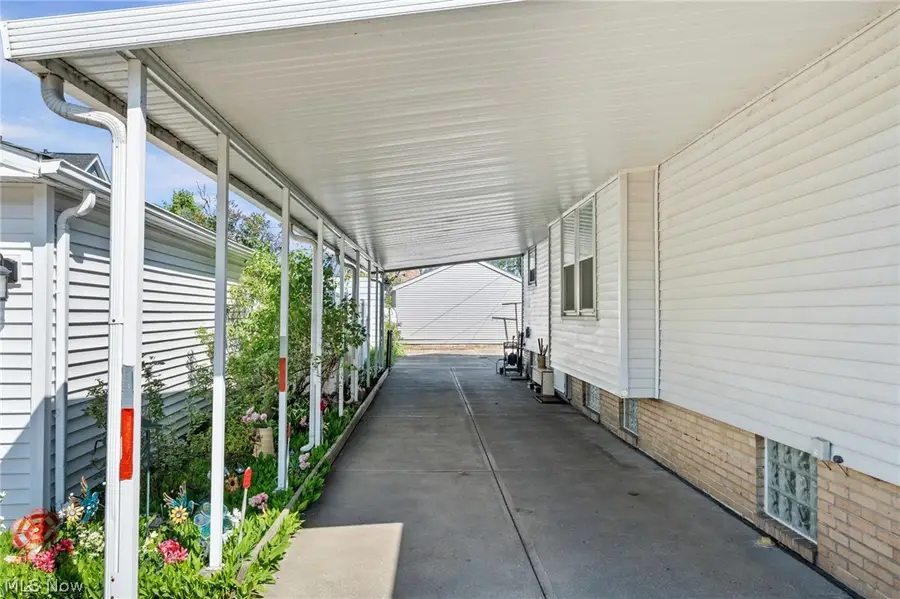 1265-1267 W 108th Street, Cleveland, OH 44102 - #3