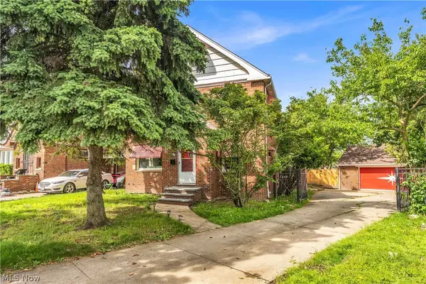 924 E 214th Street, Euclid, OH 44119