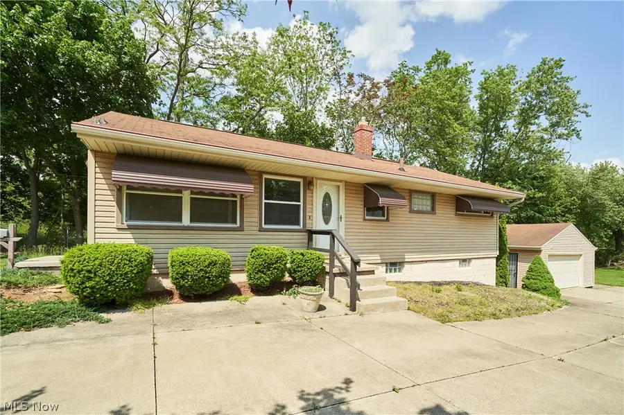 2669 Nesmith Lake Boulevard, Akron, OH 44314 - #2