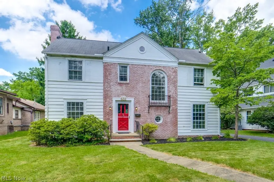 632 Roslyn Avenue, Akron, OH 44320 - #3