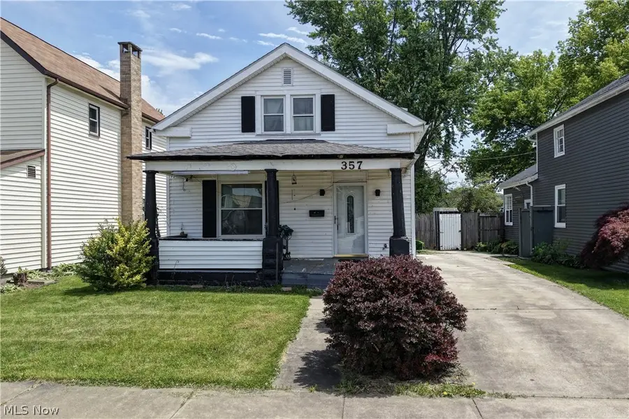357 3rd Nw Street, New Philadelphia, OH 44663 - #2