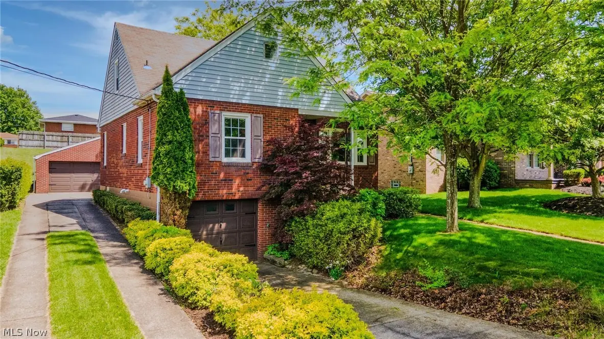 1322 Overlook Drive, Weirton, WV 26062 - #1