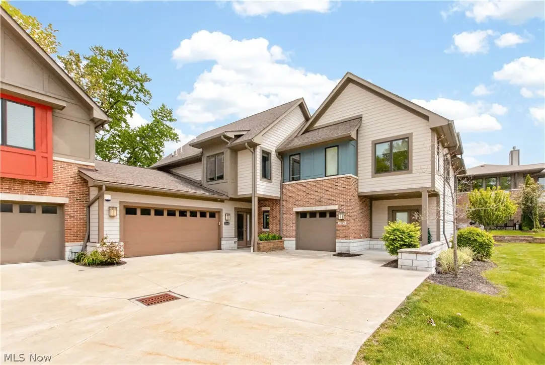 1363 Slate Court, Cleveland Heights, OH 44118 - #1