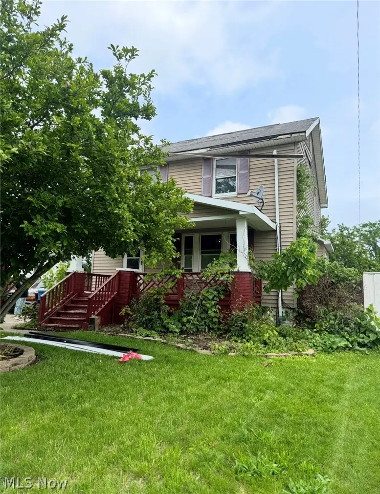 1651 E 33rd Street, South Lorain, OH 44055 - #3
