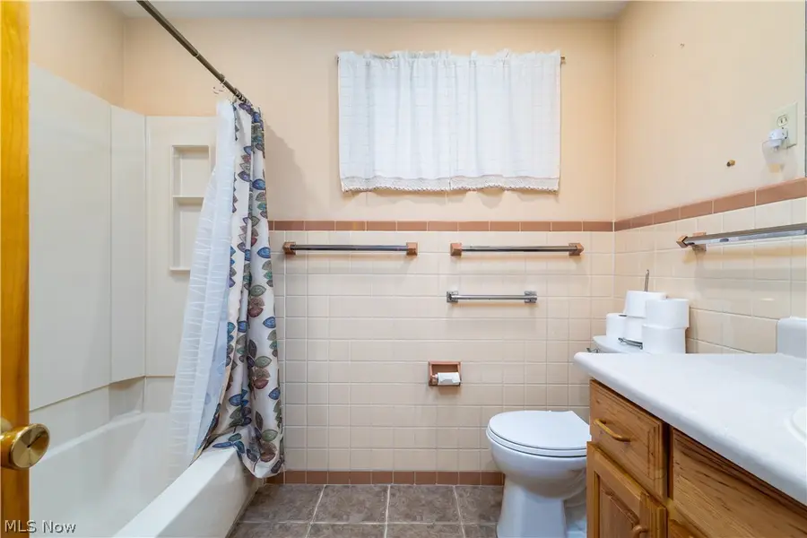 353 Westwood Drive, Steubenville, OH 43953 - #3