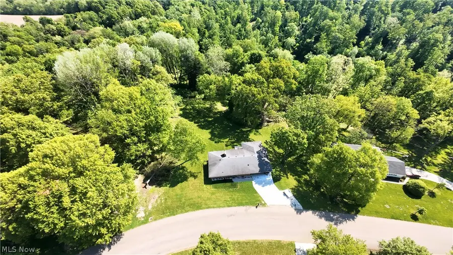 788 Ridgewood Drive, Coshocton, OH 43812 - #2